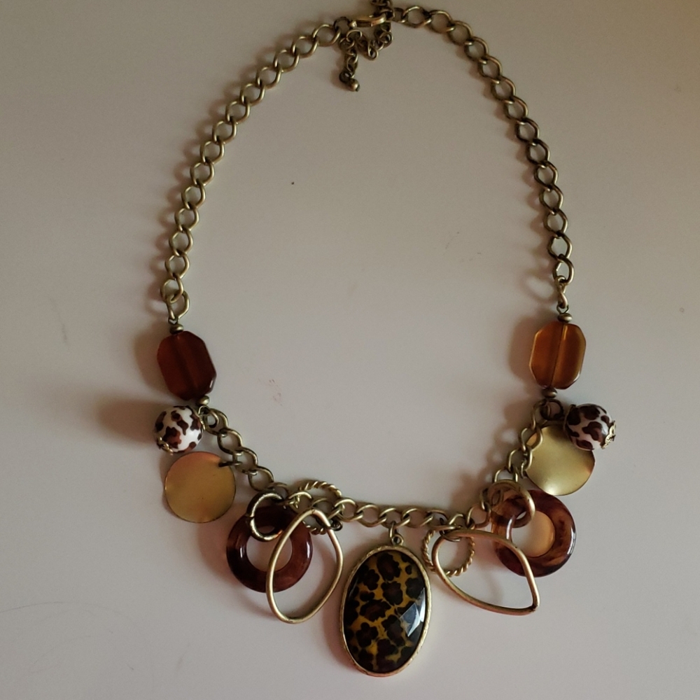 Dangling Necklace Leopard
